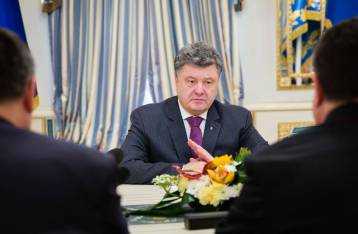 Порошенко ввел в действие решение СНБО об энергетической безопасности и проведении отопительного сезона