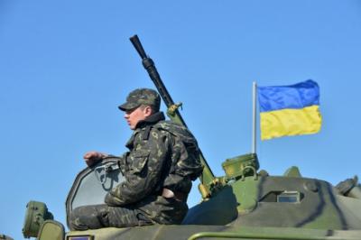 Украинских военных "срочно отзывают из отпусков" в зону АТО, сообщила Россия представителям ОБСЕ