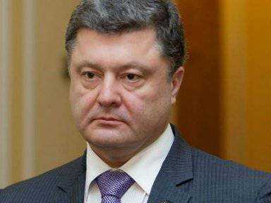 Президент начал визит в Сингапур