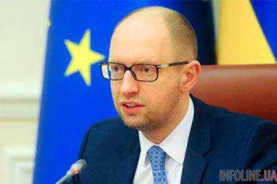 Яценюк: Украина нуждается в трансформации системы здравоохранения