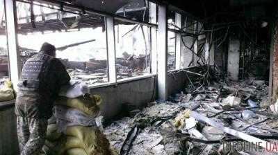 Бой в Донецком аэропорту: ранен один из защитников