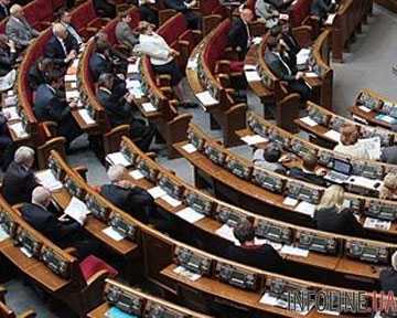 В первом чтении Рада приняла сокращение налогов с 22 до 9