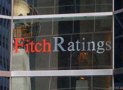 Агентство Fitch дает негативный прогноз для России