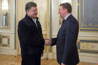Порошенко: Украина надеется на безвизовый режим с ЕС после Рижского саммита
