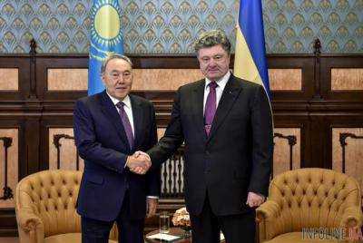 Президенты П.Порошенко и Н.Назарбаев согласились о встрече в "нормандском формате" в Астане в январе