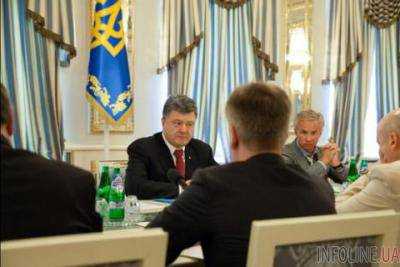 Завтра Порошенко созывает экстренное заседание СНБО