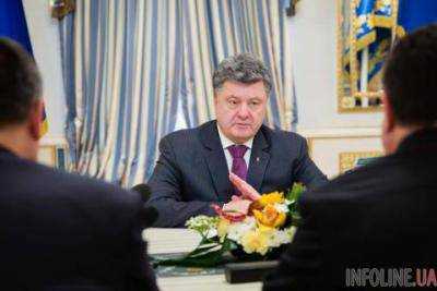 Порошенко срочно возвращается из Саудовской Аравии в Украину