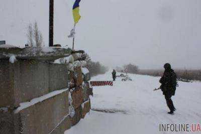 Во время обстрела блокпоста в Марьинке погибли двое украинских военных