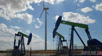 Нефть продолжает дешеветь