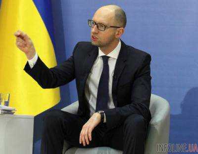 Начались консультации по подготовке исков против РФ в Международный суд ООН, заявил А.Яценюк