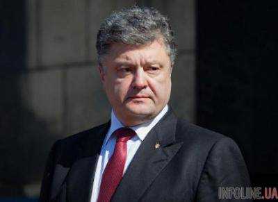 Украинские военные сдерживают атаки по всей линии фронта - Порошенко