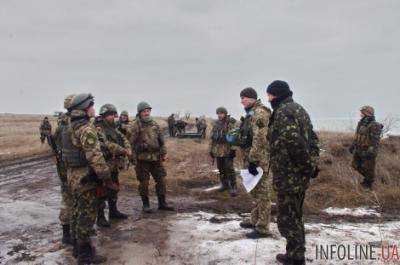 В районе Мариуполя боевики ведут активные обстрелы передовых позиций украинских войск