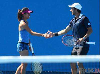 Теннисный турнир Australian Open выиграли Мартина Хингис и Леандер Паес