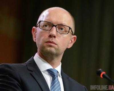 Мир в Европе зависит от мира в Украине - Яценюк