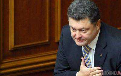 П.Порошенко: каждому солдату спасибо за мужество и героизм