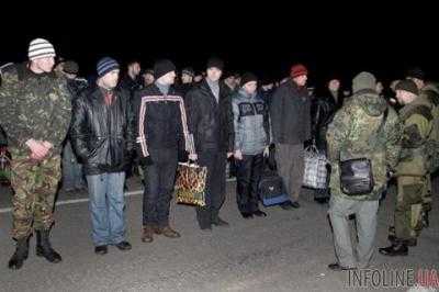 В ближайшее время Порошенко планирует освободить из плена 140 украинских бойцов