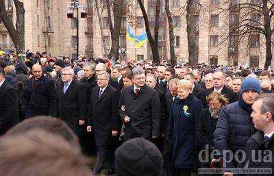 В Киеве участники Марша Достоинства восклицают "Украина - это Европа"