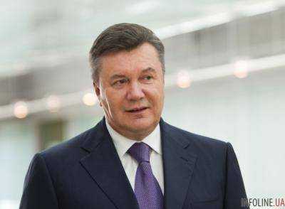Экс-президент Украины В.Янукович объяснил, почему не подал в отставку