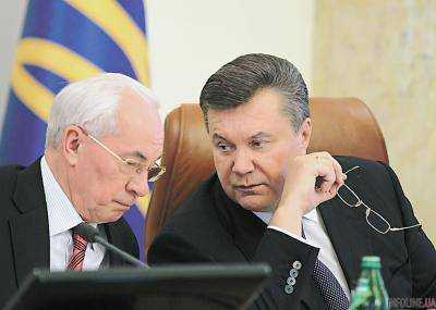 Янукович и Азаров стали третьестепенными фигурами для Кремля - блогер
