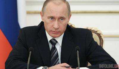 Президент России обсудил на Совбезе отвод вооружений на Донбассе
