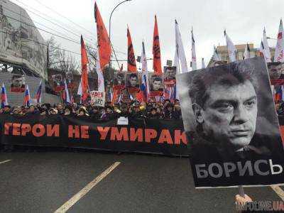 К маршу памяти Немцова присоединится колонна в поддержку Савченко