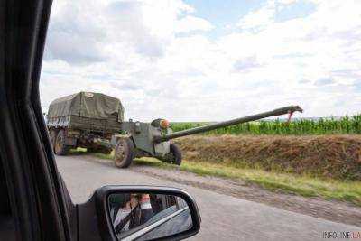 "Отвод" военной техники в ангары и хранилища: боевики не отводят свою технику, а пытаются скрыть