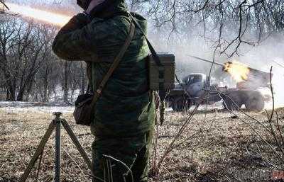В зоне АТО боевики 12 раз нарушили режим перемирия. Видеодайджест