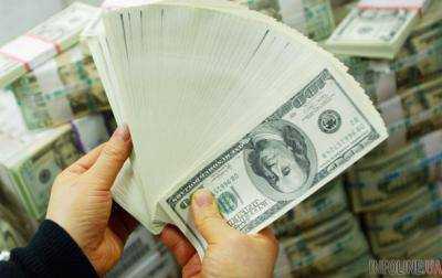 НБУ укрепил курс гривны относительно доллара