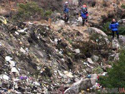 Признаков взрыва  самолета A320 Germanwings в воздухе не нашли