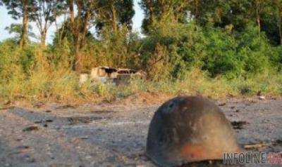 Украинский военный подорвался на растяжке на трассе Бахмутка