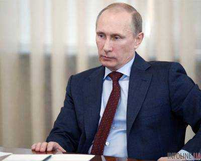 Президент РФ Владимир Путин обнародовал свою декларацию о доходах за 2014 год