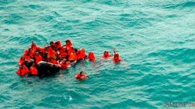 В Средиземном море перевернулся корабль, на борту которого было 650 мигрантов из Африки