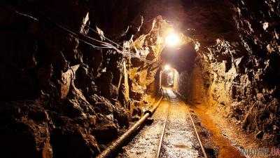 Под контролем Украины остались 35 угольных шахт - Яценюк