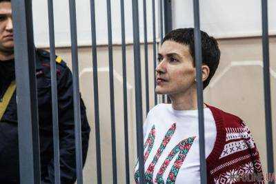 В Кремле отказались комментировать возможность обмена двух пленных офицеров РФ на Н.Савченко