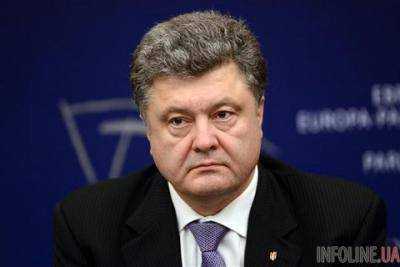 Порошенко: сейчас идет операция по освобождению командира "киборгов"