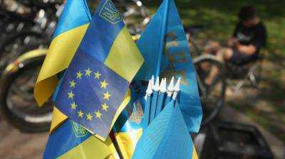 Президент Украины П.Порошенко выразил надежду, что все страны ЕС ратифицируют СА с Украиной до 2016 г
