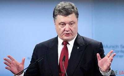 Мы должны посадить Россию за стол переговоров — П.Порошенко