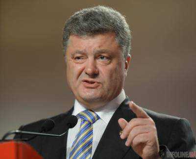 Порошенко назвал глав самопровозглашенных Донецкой и Луганской народных республик "бомжами, безбожниками и лицемерами"