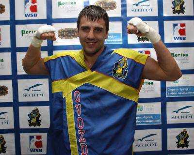 Бокс: Украинский боксер А.Гвоздик победил М.Гбенгу