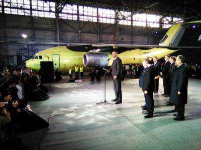 Укроборонпром сообщил, что несколько стран выразили желание купить новейший украинский военный транспортный самолет Ан-178