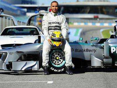 Спорт: Пилот Формулы-1 Л.Хэмилтон выиграл квалификацию на Гран-при Австрии