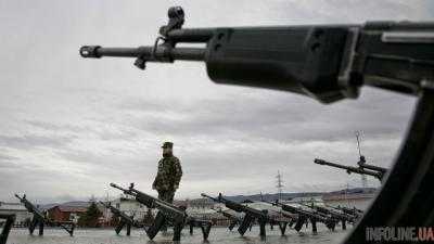 Политика НАТО по наращиванию военного присутствия вблизи российских границ является "неадекватной" - МИД РФ