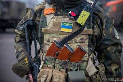 За прошедшие сутки в зоне проведения АТО погиб один украинский военный, еще 10 - получили ранения