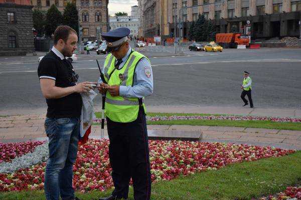 На Лубянке в Москве сожгли Дзержинского