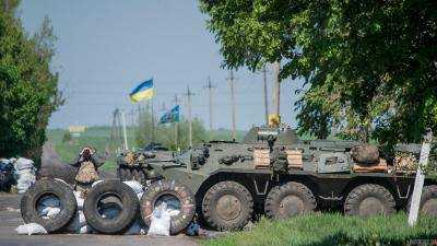 Донбасс: боевики за сутки обстреляли три блокпоста