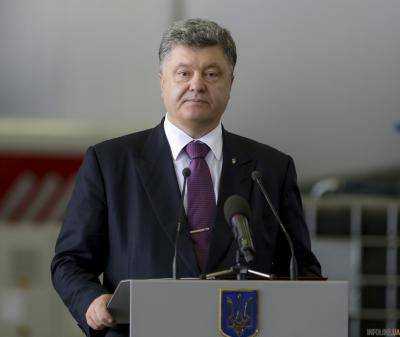 Президент посмотрел на обучение морпехов в Николаевской области