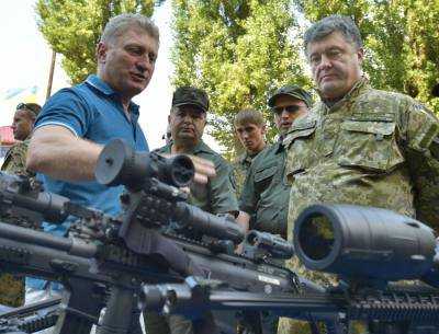Президент Украины П.Порошенко наградил 207 военнослужащих