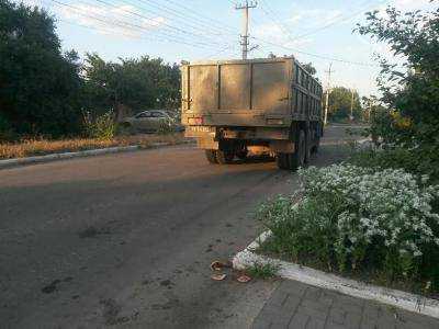 Военные на "КамАЗе" сбили пенсионерку в Сартане