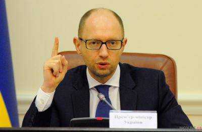 Премьер-министр Украины Арсений Яценюк выступил за развитие перевозок водными путями