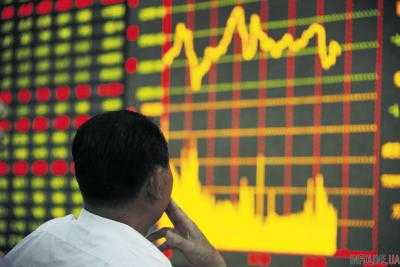 Индекс Шанхайской фондовой биржи обвалился на 7,63%